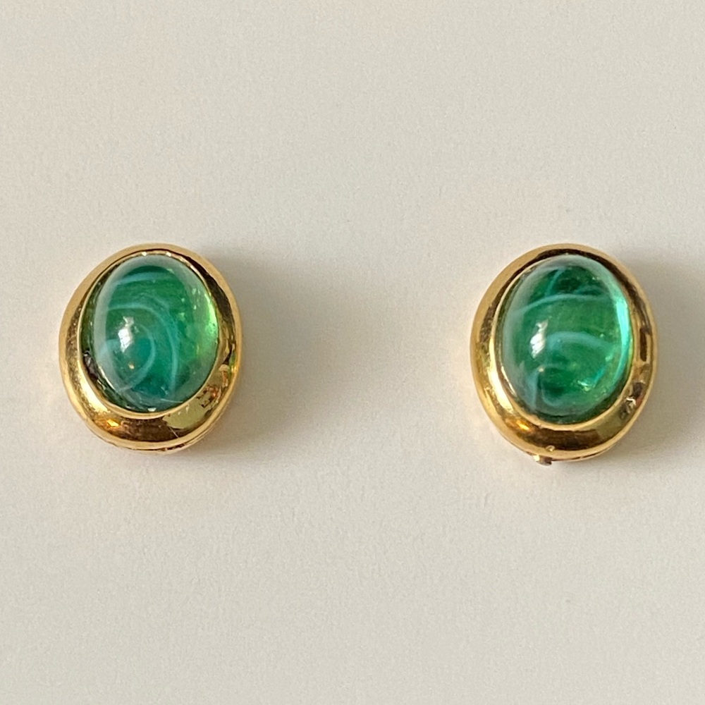 Green Glass Stone Stud Pierced Earrings